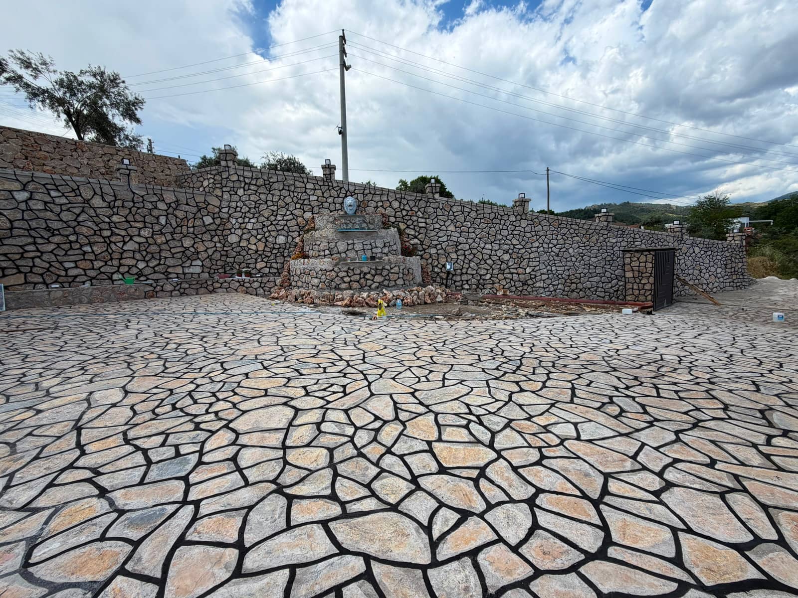 Milas bahçe taş duvar — Bortaş İnşaat uygulama
