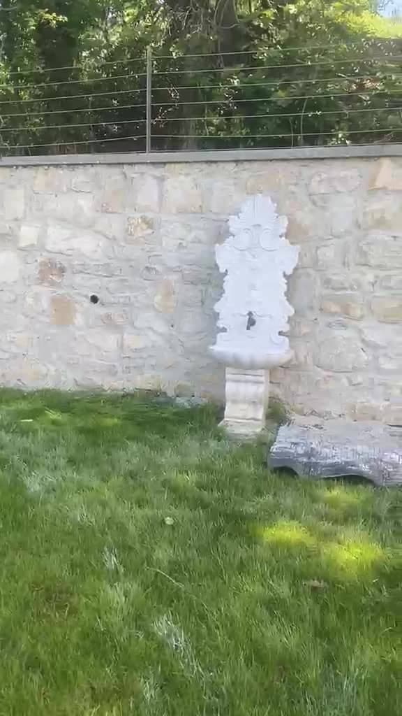 Şile Bozgoca'da doğal taşla örülmüş bahçe duvarı